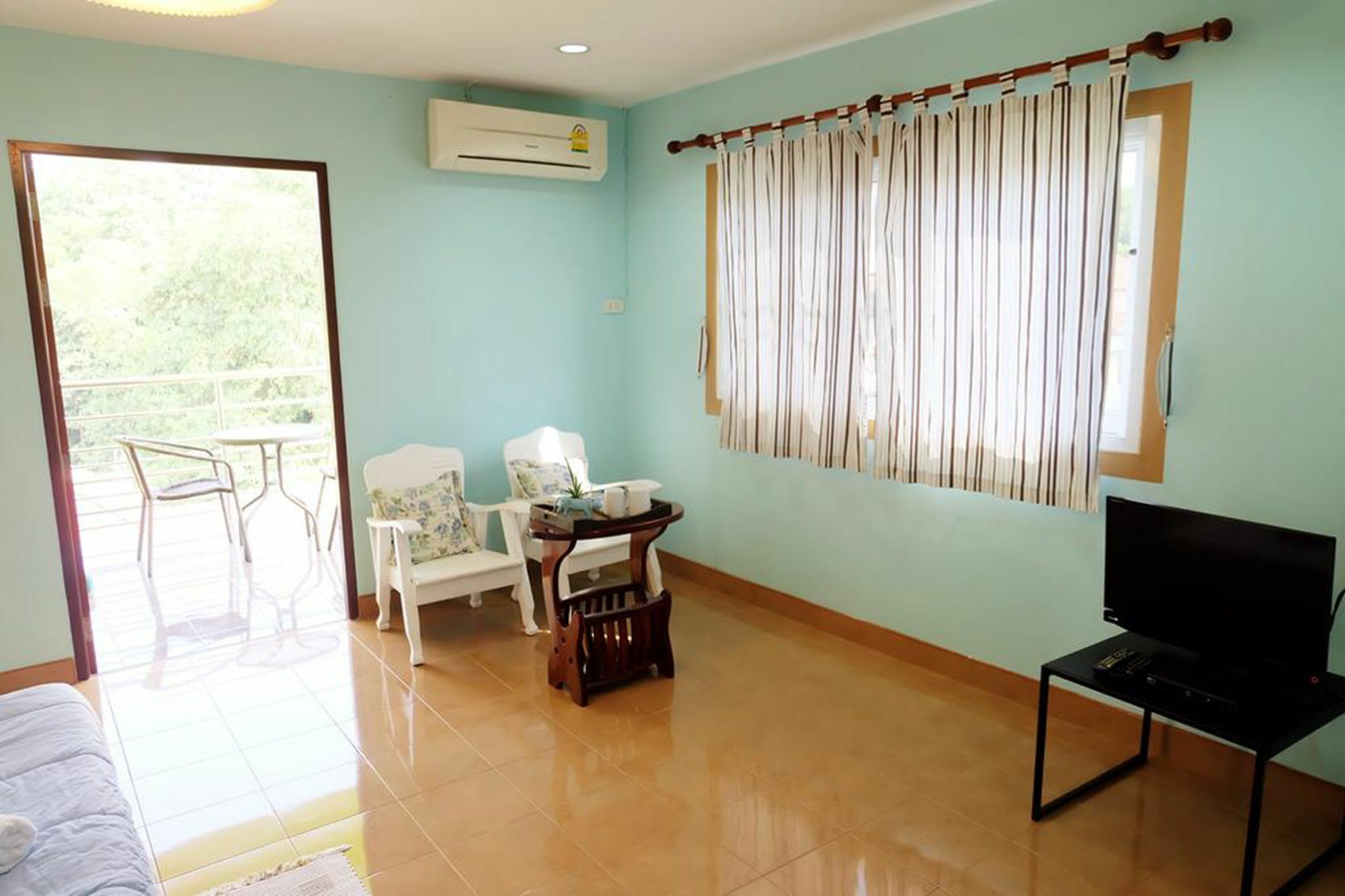 Green House At Trang Guesthouse Esterno foto